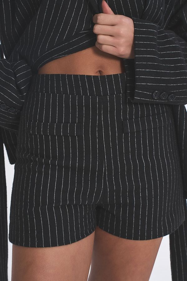 Костюм у смужку піджак та шорти чорний SU26/3 #RU# Костюм в полоску пиджак и шорты черный SU26/3 № 4