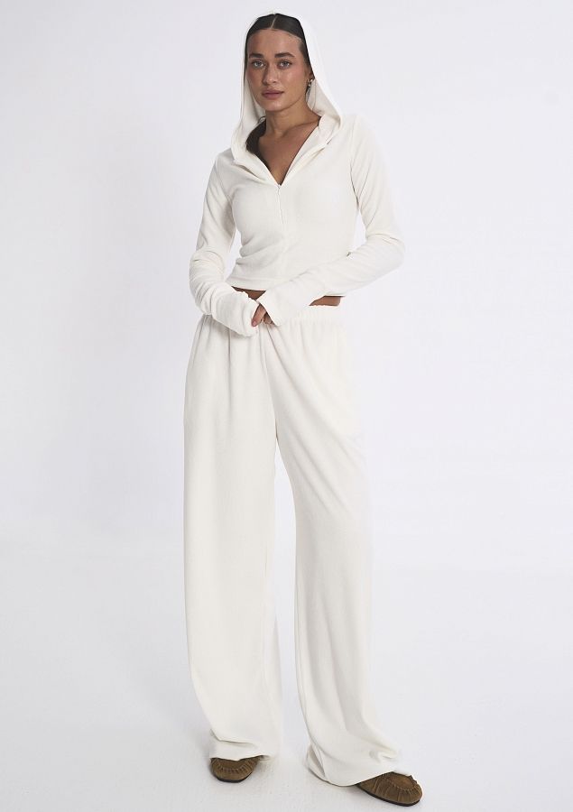 Костюм приталений із замком молочний KOSPR/6 #RU# Костюм приталенный с замком молочный KOSPR/6 № 1