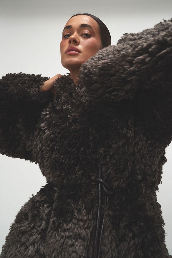 Шубка подовжена коричнева 19421/5 № 3