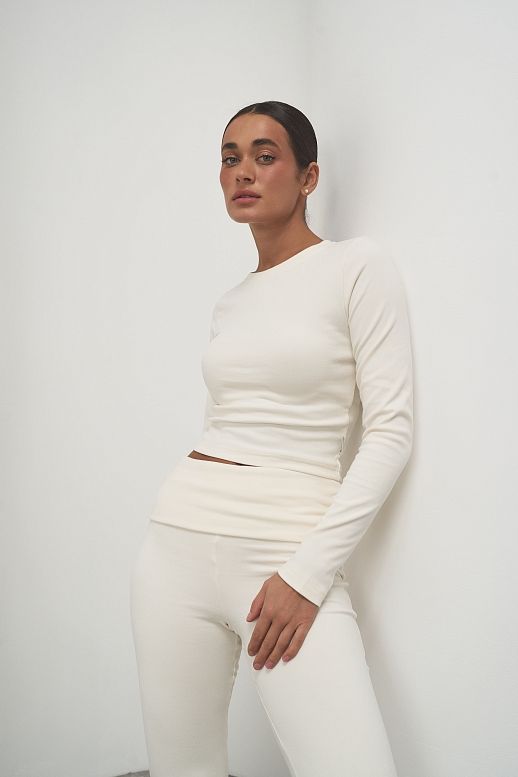 Костюм приталений флісовий молочний