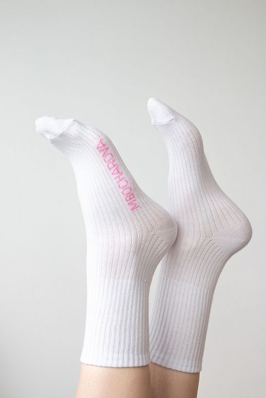 Шкарпетки базові біло-рожеві з лого MBocharova
