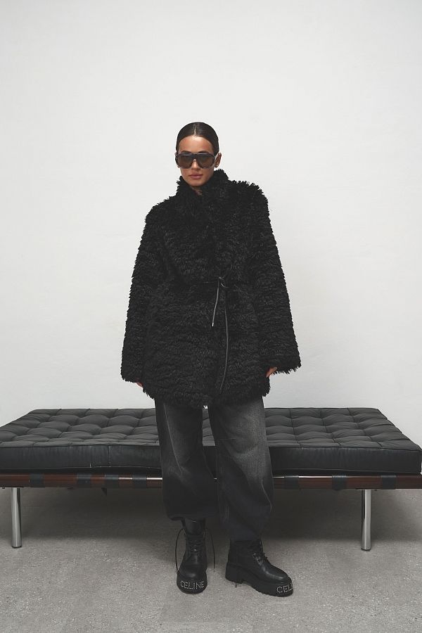 Шубка подовжена чорна 19421/2 № 1