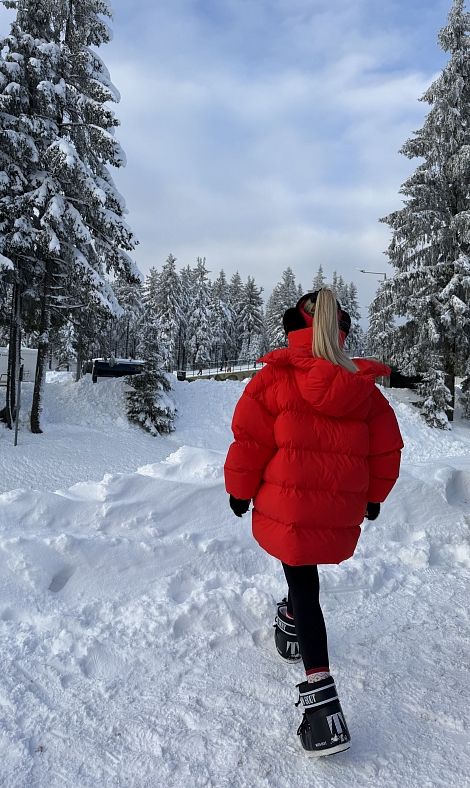 Пуховик зимовий подовжений червоний