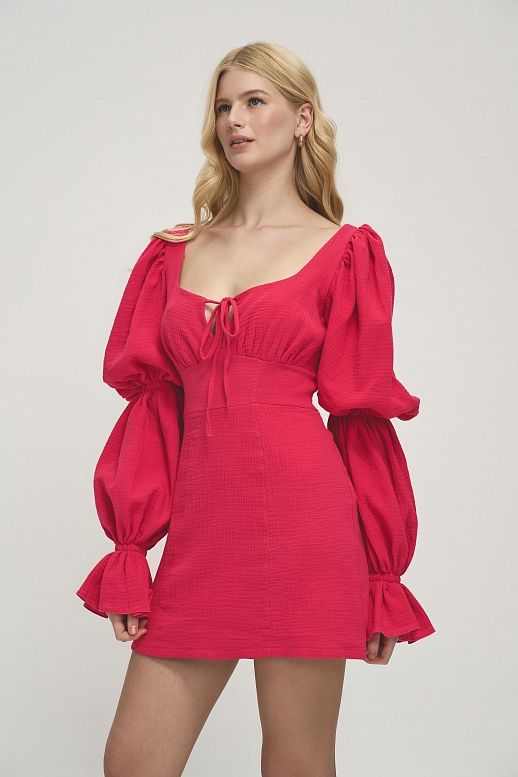 Сукня муслінова з пишнми рукавами рожева